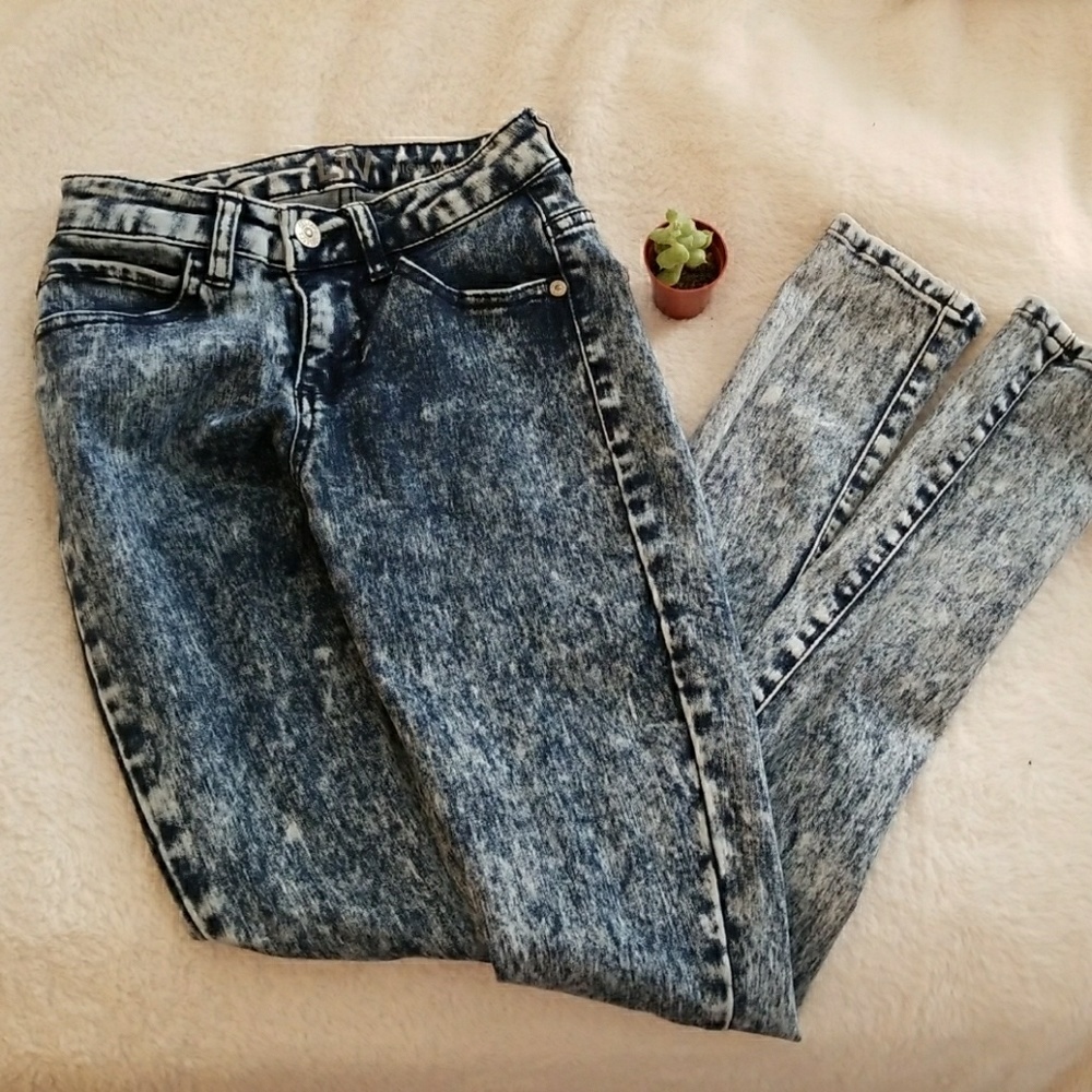 🌸Acid washed jeans🌸